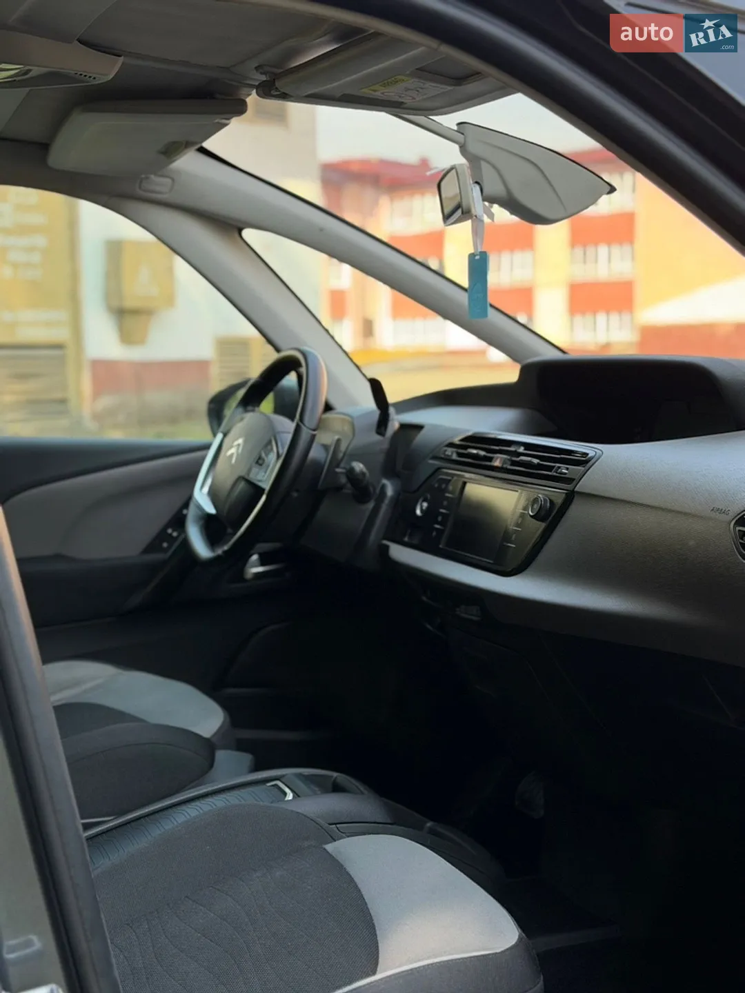 2014 Citroen C4 Picasso - мініатюра 25
