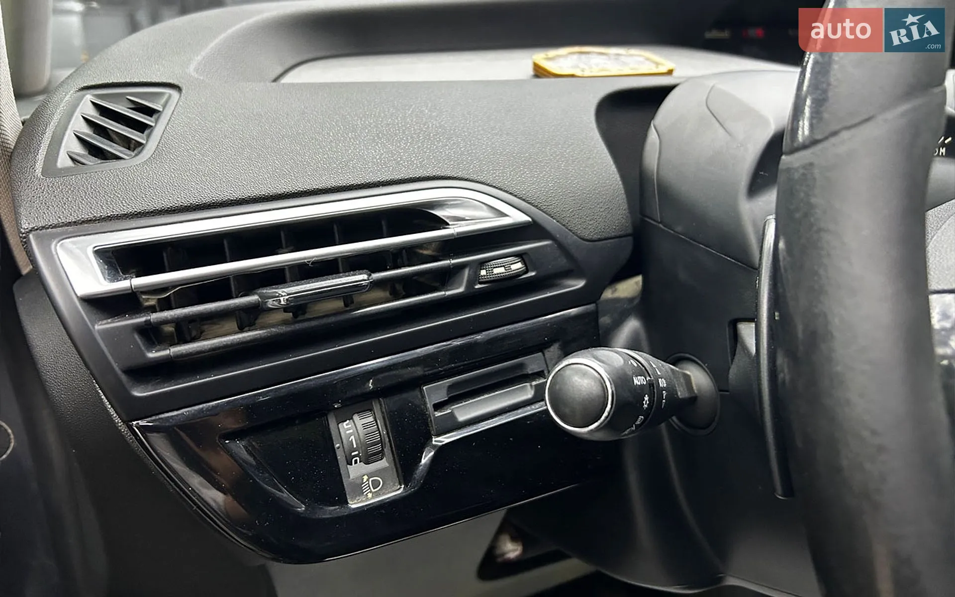 2015 Citroen C4 Picasso - мініатюра 16