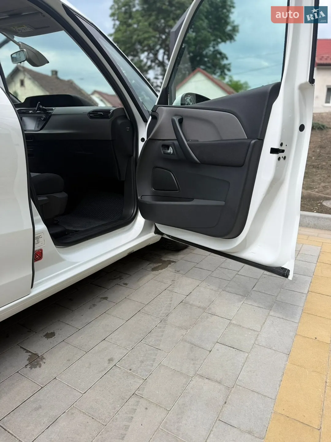 2016 Citroen C4 Picasso - мініатюра 17