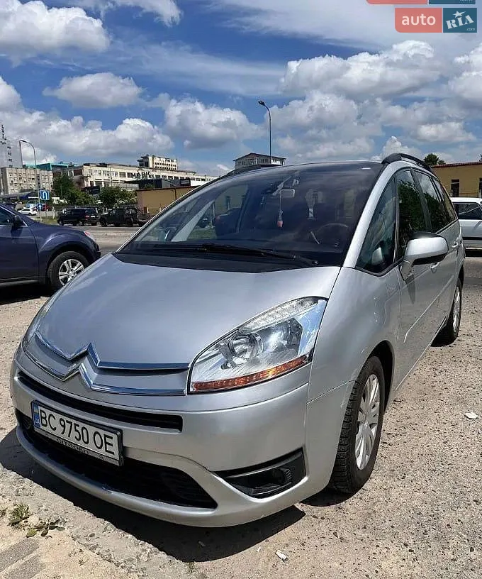 Citroen C4 Picasso 2011 VIN VF7UD5FV8BJ684122 фото оголошення 4 з 20