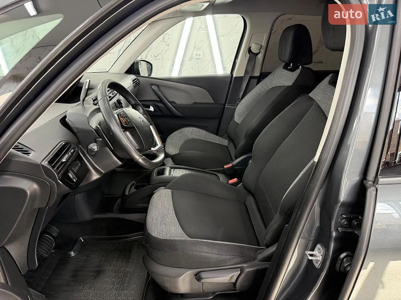 2016 Citroen C4 Picasso - мініатюра 21
