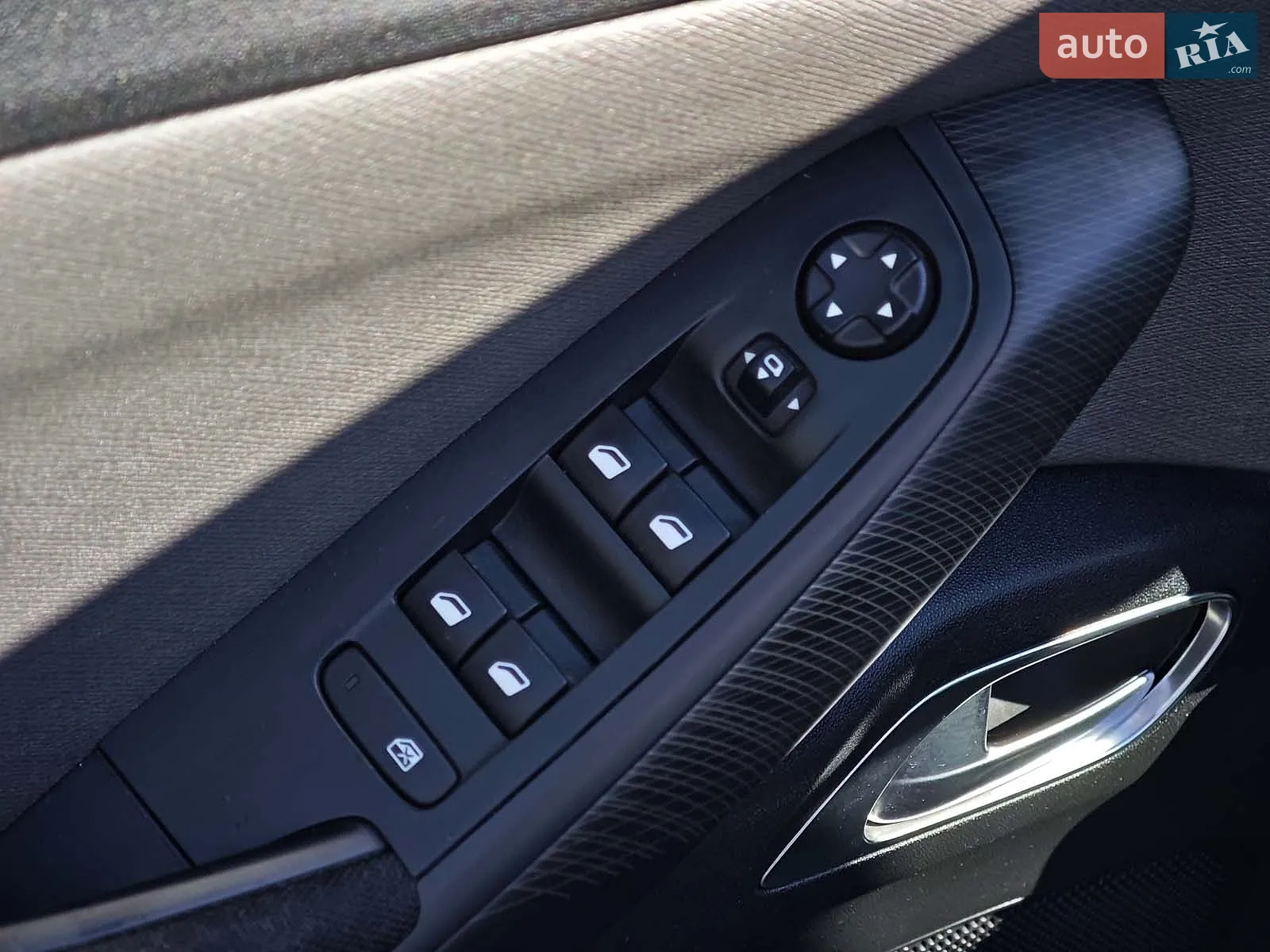 2014 Citroen C4 Picasso - мініатюра 31
