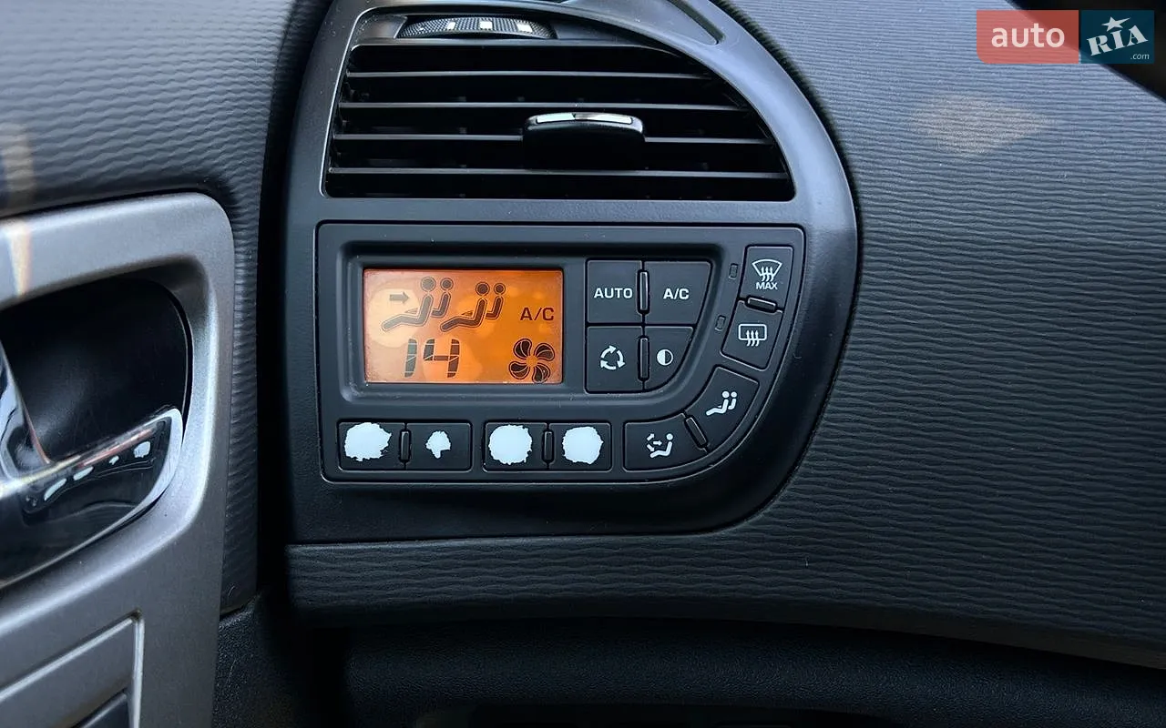 2010 Citroen C4 Picasso - мініатюра 15