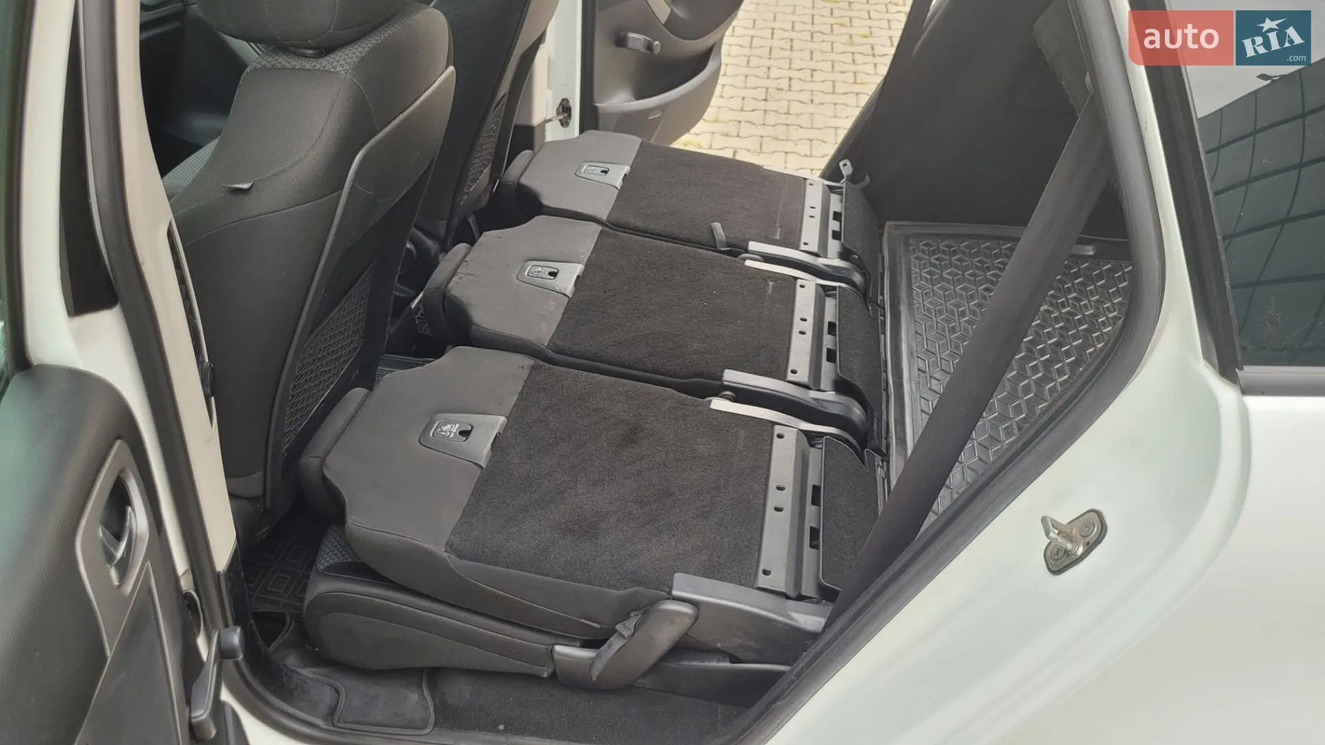 2011 Citroen C4 Picasso - мініатюра 14
