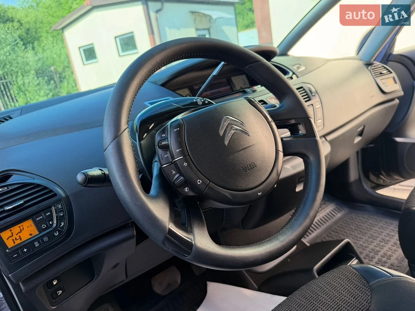 2012 Citroen C4 Picasso - мініатюра 43
