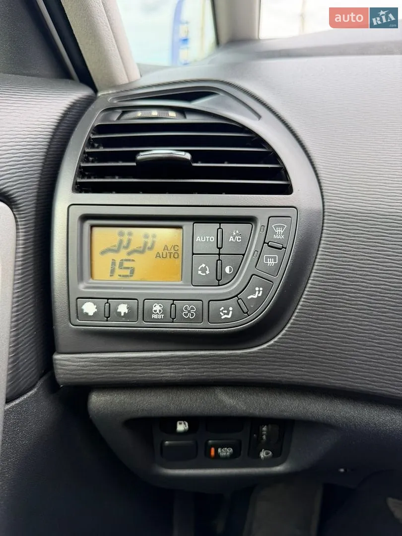 2011 Citroen C4 Picasso - мініатюра 19