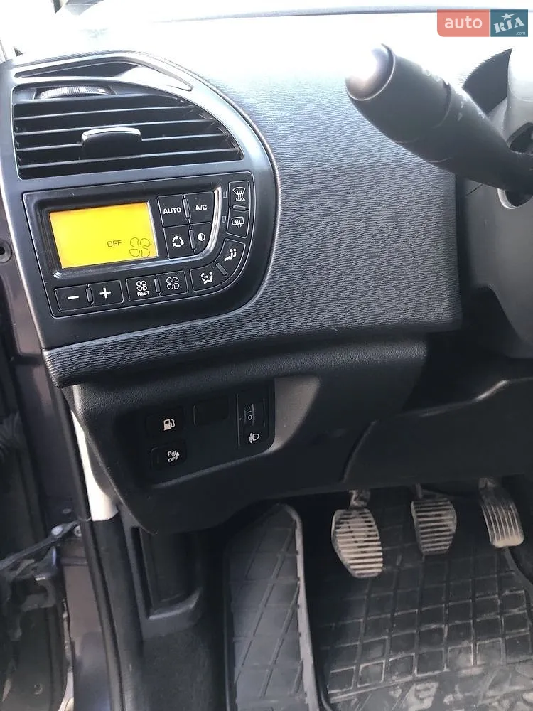2013 Citroen C4 Picasso - мініатюра 21