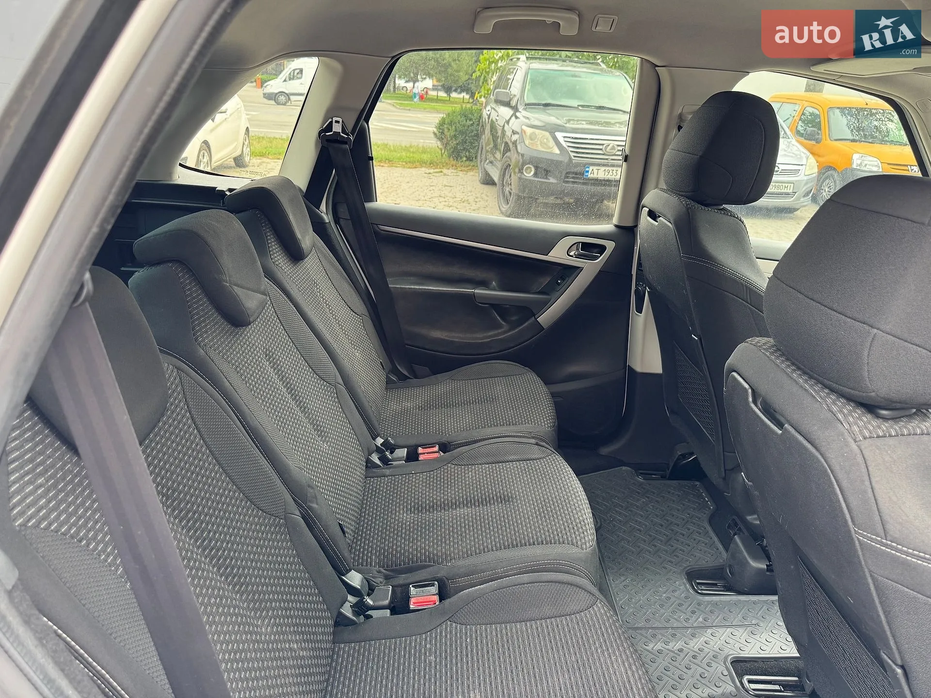 2011 Citroen C4 Picasso - мініатюра 12