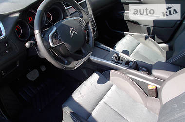 Хэтчбек Citroen C4 2014 в Киеве