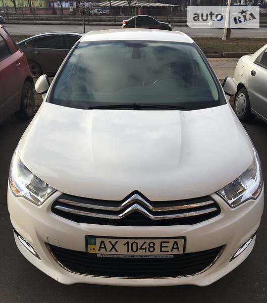 Citroen C4 2012 року