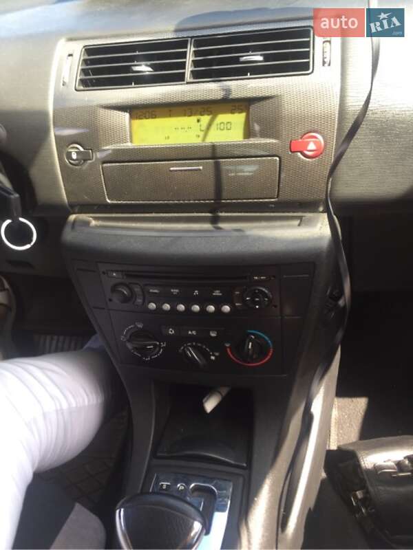 Хэтчбек Citroen C4 2006 в Киеве фото 7 Хэтчбек Citroen C4 2006 в Киеве