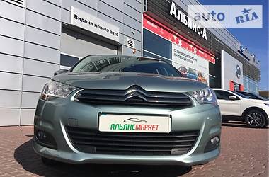 Хэтчбек Citroen C4 2013 в Ивано-Франковске