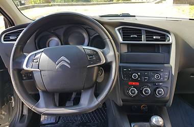 Седан Citroen C4 2012 в Ивано-Франковске