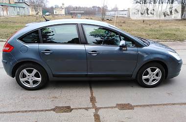 Хэтчбек Citroen C4 2007 в Остроге