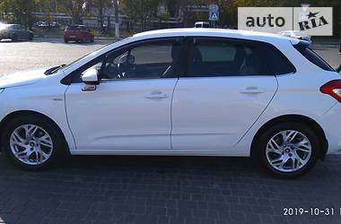 Седан Citroen C4 2012 в 