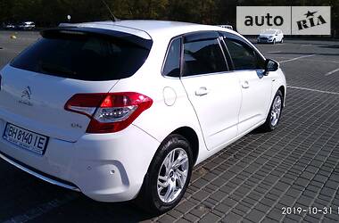 Седан Citroen C4 2012 в 