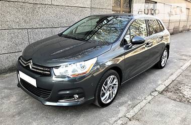 Хетчбек Citroen C4 2013 в 