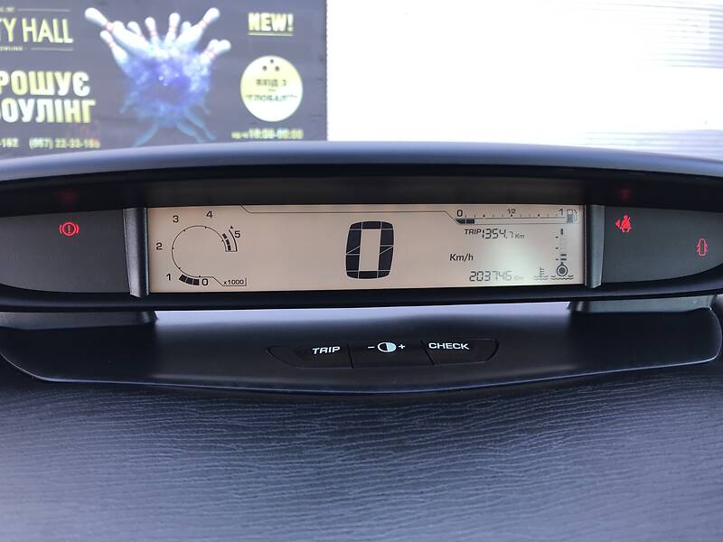 Седан Citroen C4 2009 в Житомире