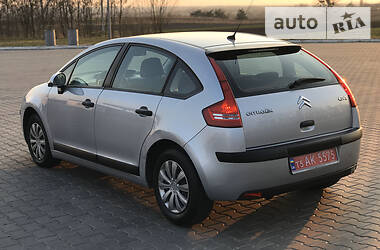 Хетчбек Citroen C4 2008 в 