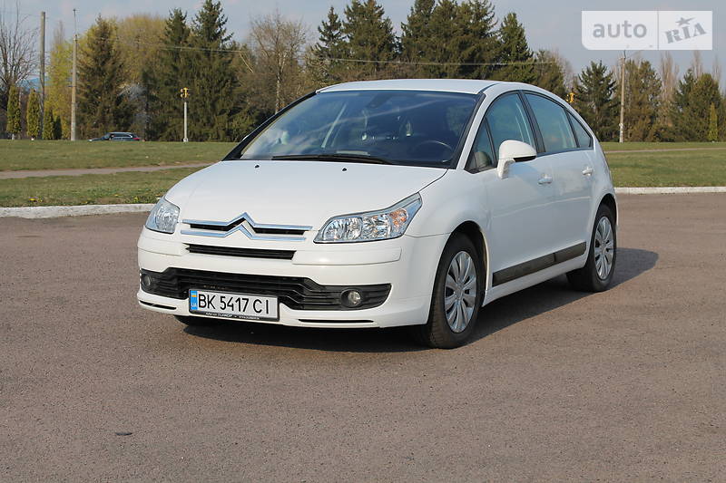 Хетчбек Citroen C4 2008 в Рівному фото Хетчбек Citroen C4 2008 в Рівному