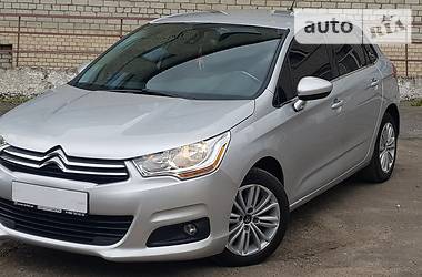 Хетчбек Citroen C4 2014 в 