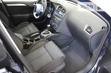 Хетчбек Citroen C4 2012 в 