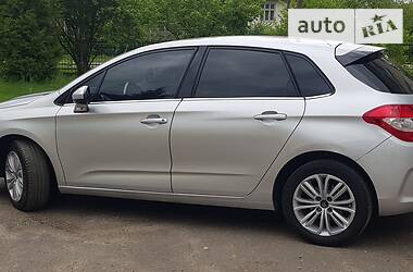 Хэтчбек Citroen C4 2014 в Городке