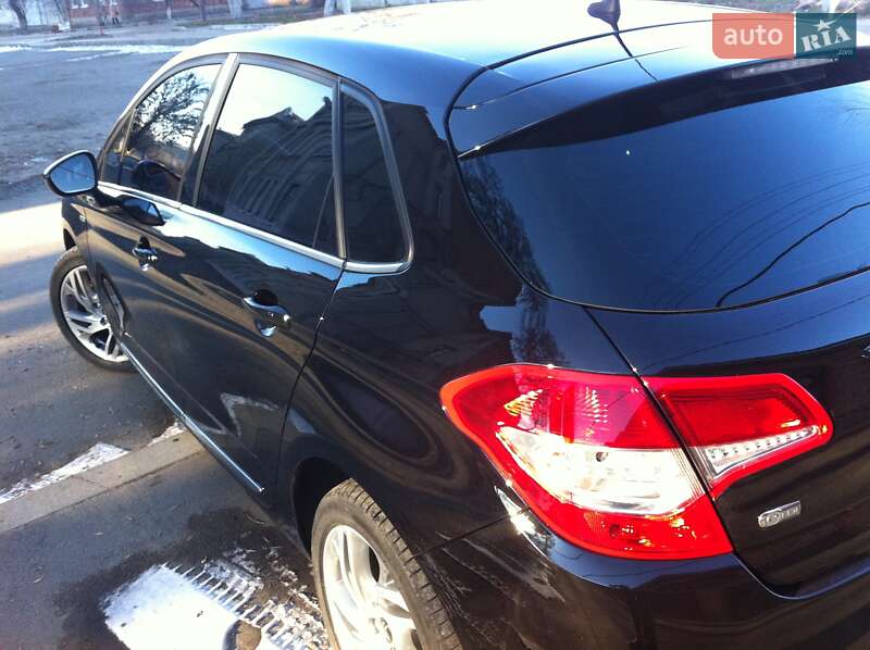 Хэтчбек Citroen C4 2014 в Харькове