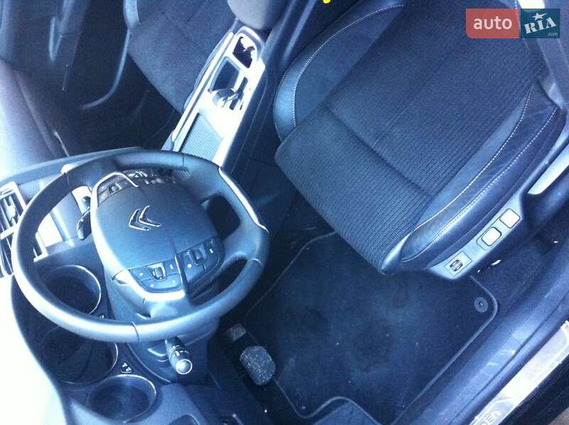 Хэтчбек Citroen C4 2014 в Харькове