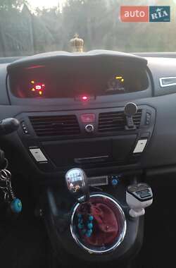 Универсал Citroen C4 2007 в 