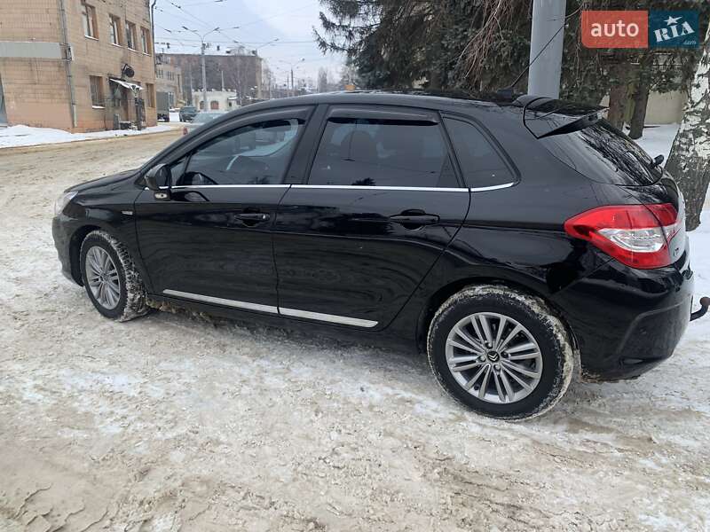 Хэтчбек Citroen C4 2014 в Харькове