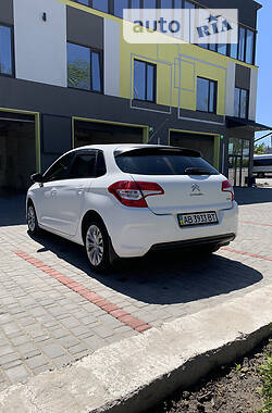 Хэтчбек Citroen C4 2013 в Виннице