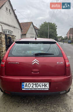 Хэтчбек Citroen C4 2008 в 