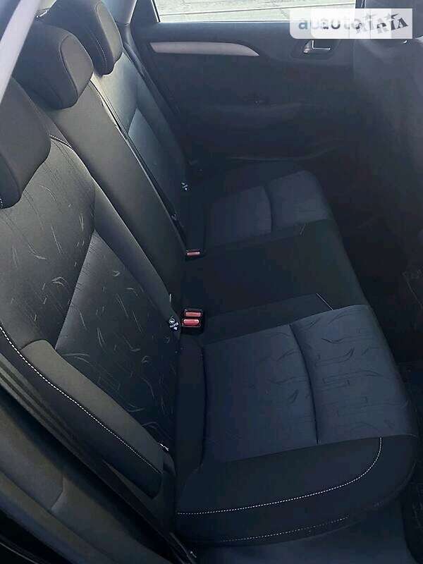 Хэтчбек Citroen C4 2011 в Николаеве