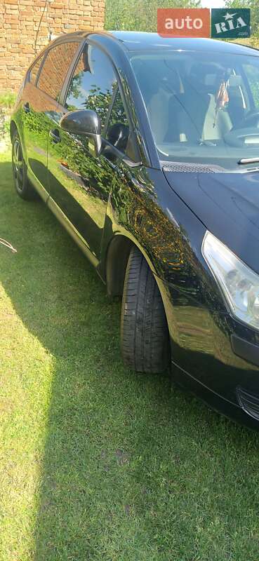 Хетчбек Citroen C4 2008 в Комарному
