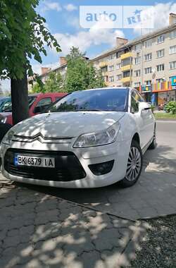 Хэтчбек Citroen C4 2009 в Ровно