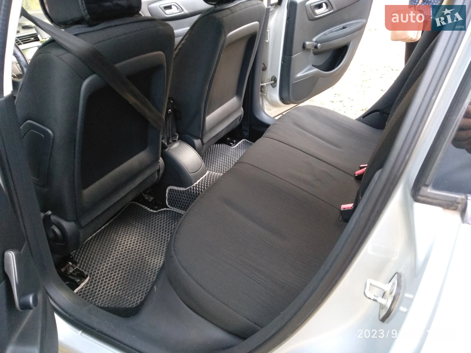 2010 Citroen C4 - мініатюра 14