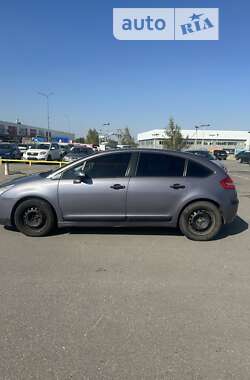 Хэтчбек Citroen C4 2005 в 
