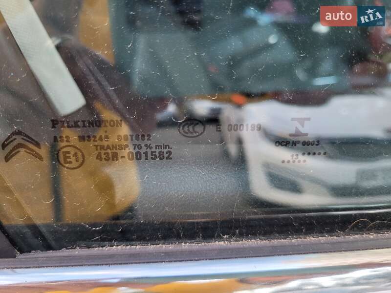 Хетчбек Citroen C4 2013 в Києві