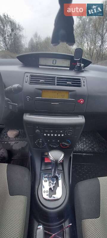 Хэтчбек Citroen C4 2007 в Коростышеве