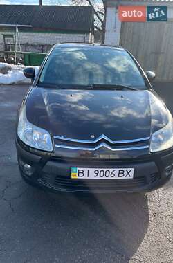 Хэтчбек Citroen C4 2010 в Глобине