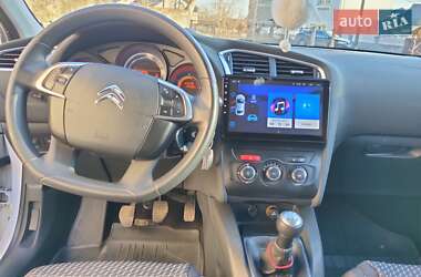 Хэтчбек Citroen C4 2015 в Снятине