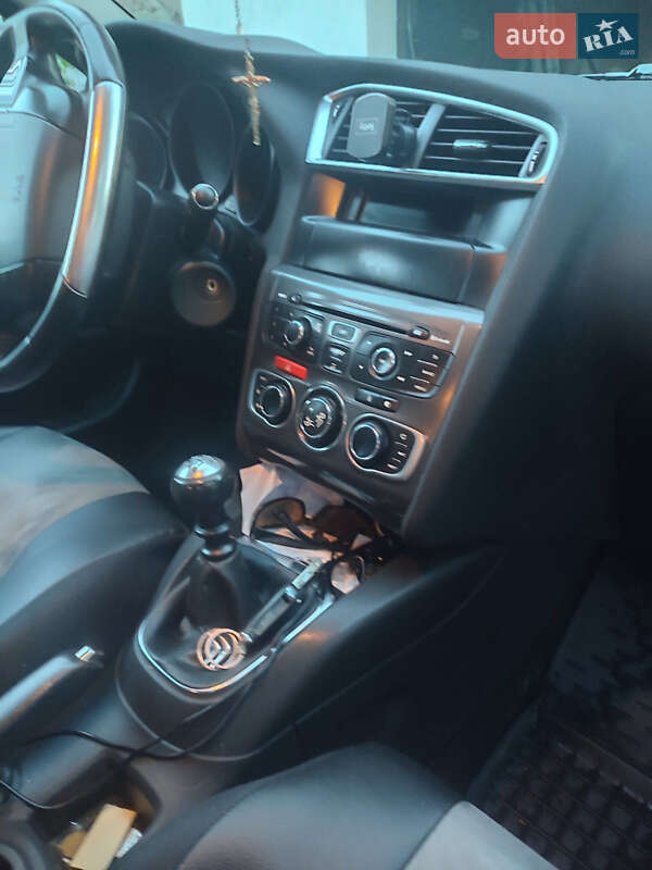 Хетчбек Citroen C4 2013 в Золочеві фото 29 Хетчбек Citroen C4 2013 в Золочеві