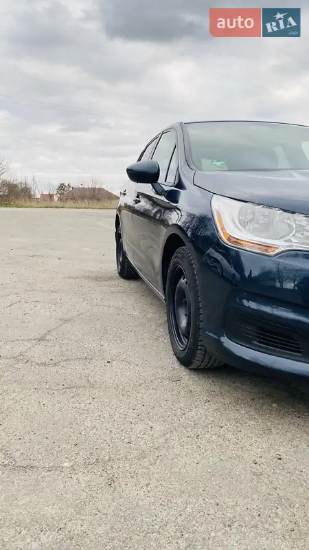 Citroen C4 2011