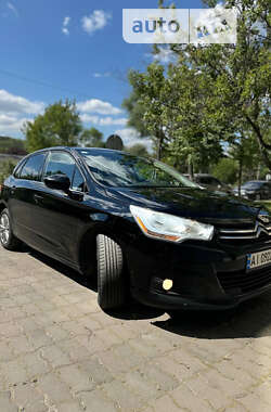 Хэтчбек Citroen C4 2013 в Обухове