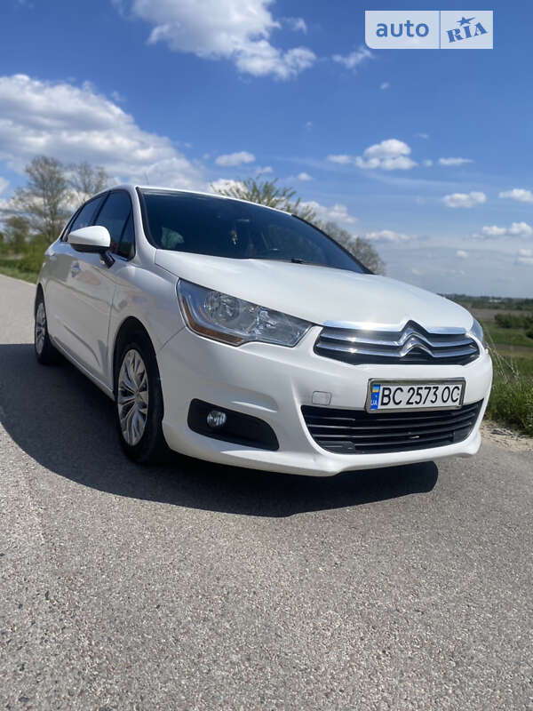 Хетчбек Citroen C4 2014 в Львові