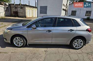 Хэтчбек Citroen C4 2015 в 