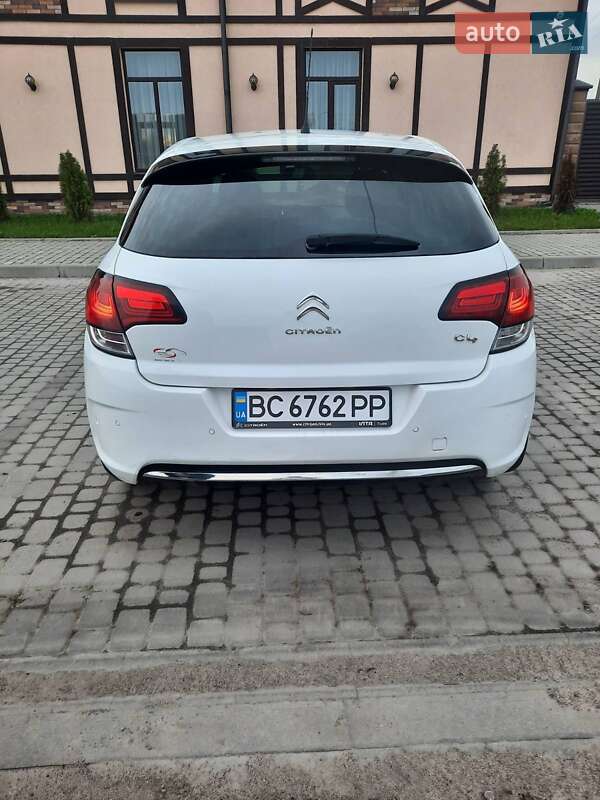 Хэтчбек Citroen C4 2017 в Радехове