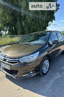 Хетчбек Citroen C4 2011 в Ромнах