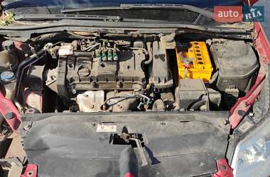 Хэтчбек Citroen C4 2006 в 